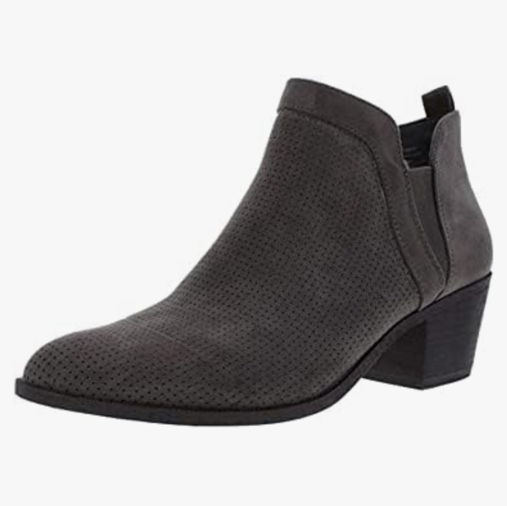 Style‎ & Co Ankle Boots Women 7M Grey Perforated Pointed Toe Block Heel Booties